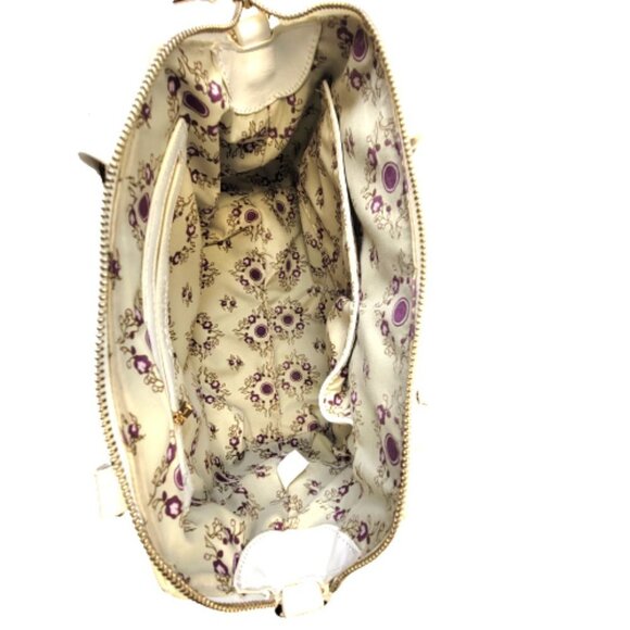 White Handbag with Goldtone Handle - Picture 3 of 16